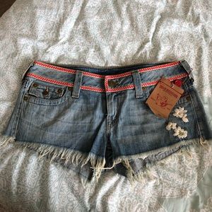 True Religion Shorts 🌼